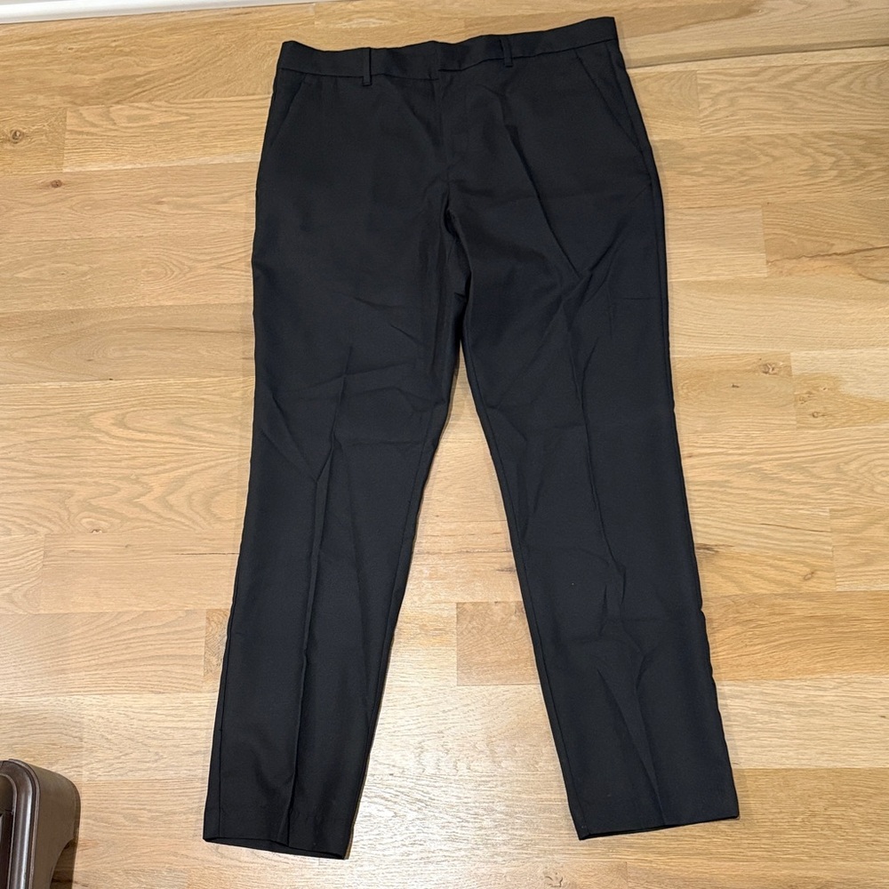 Perry Ellis Men's Black Dress Pants
